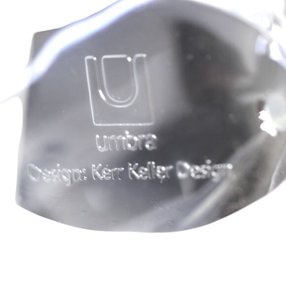 Umbra Bali Chrome Finish Towel Ring Die Cast Zinc - Picture 5 of 7